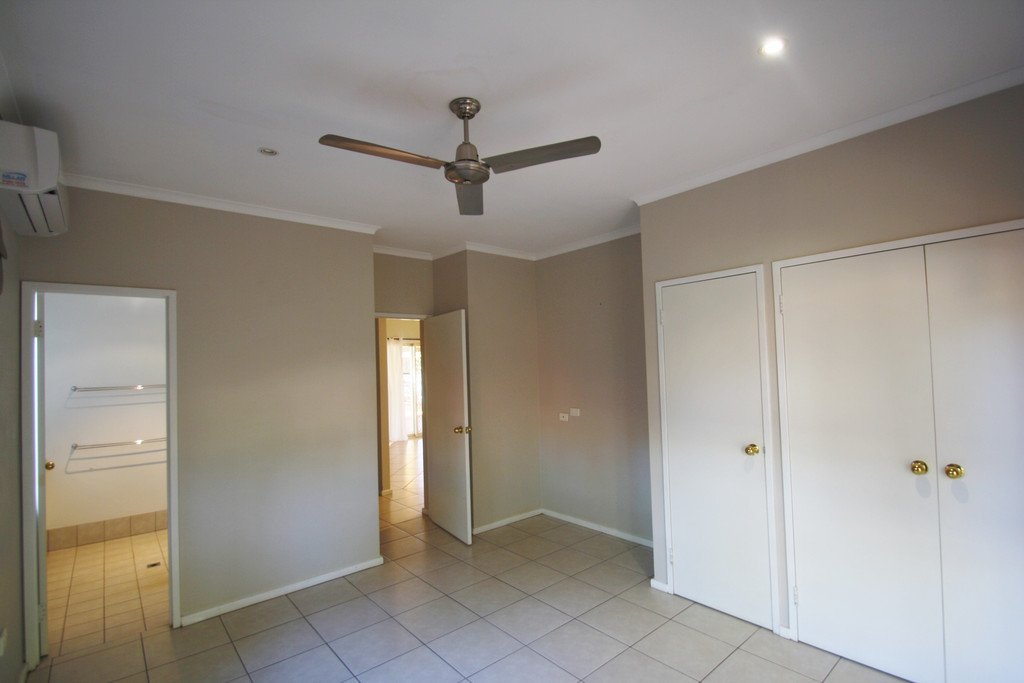 15 Howe Drive CABLE BEACH 9