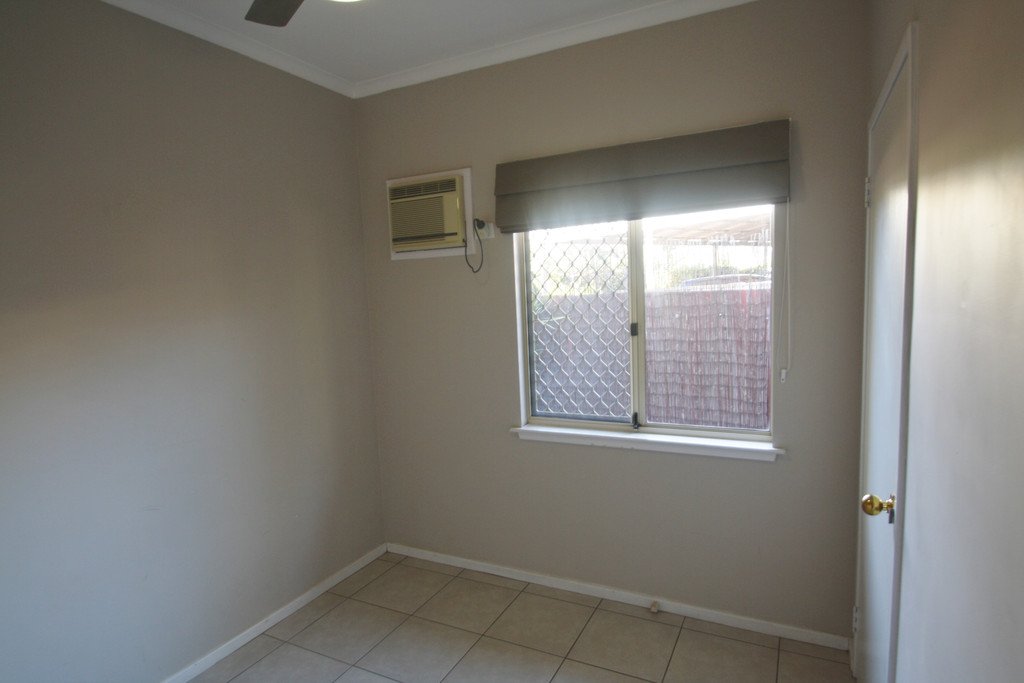 15 Howe Drive CABLE BEACH 15