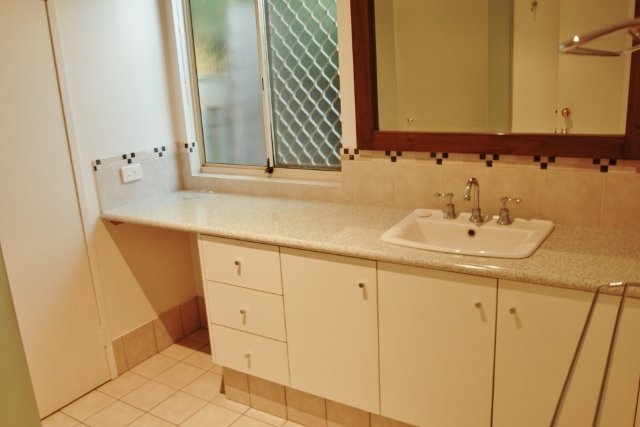 15 Howe Drive CABLE BEACH 7