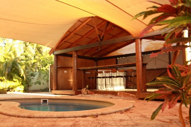 15 Howe Drive CABLE BEACH 9