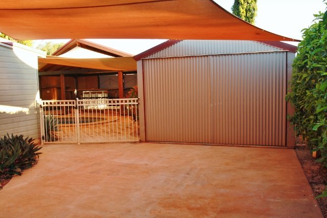 15 Howe Drive CABLE BEACH 10