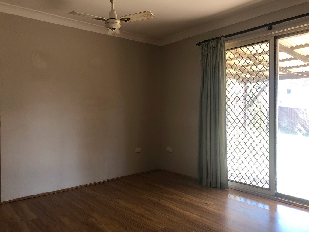 15 Hughes Avenue PENRITH 2