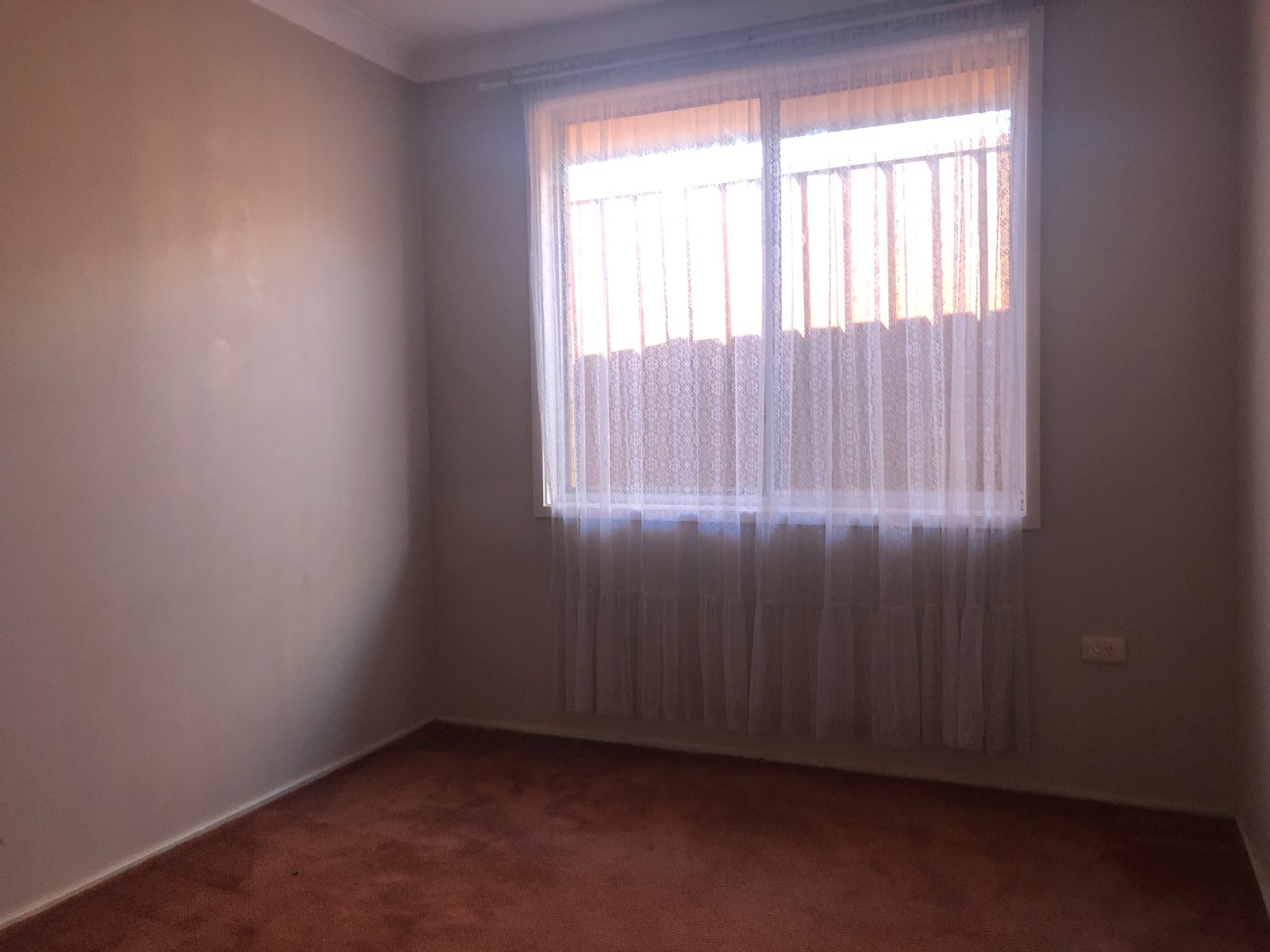 15 Hughes Avenue PENRITH 8