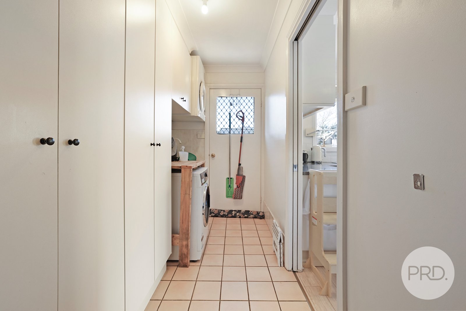 15 Hunt Street TAMWORTH 11