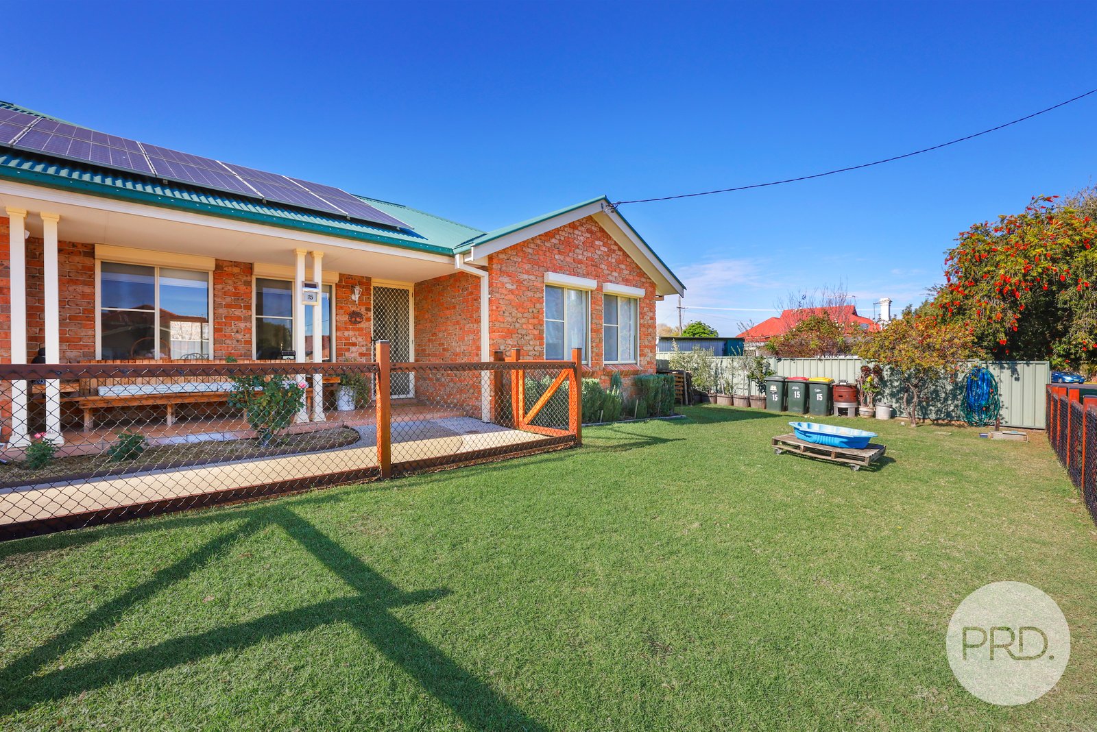 15 Hunt Street TAMWORTH 20