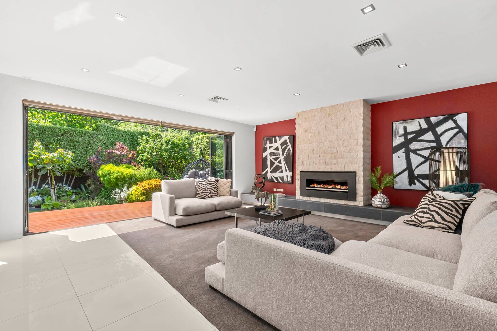 Gallery: 15 Huntingfield Road