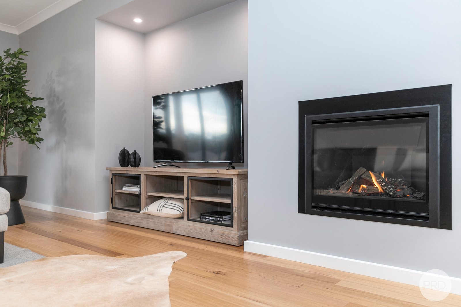 15 Illana Street BROWN HILL 8