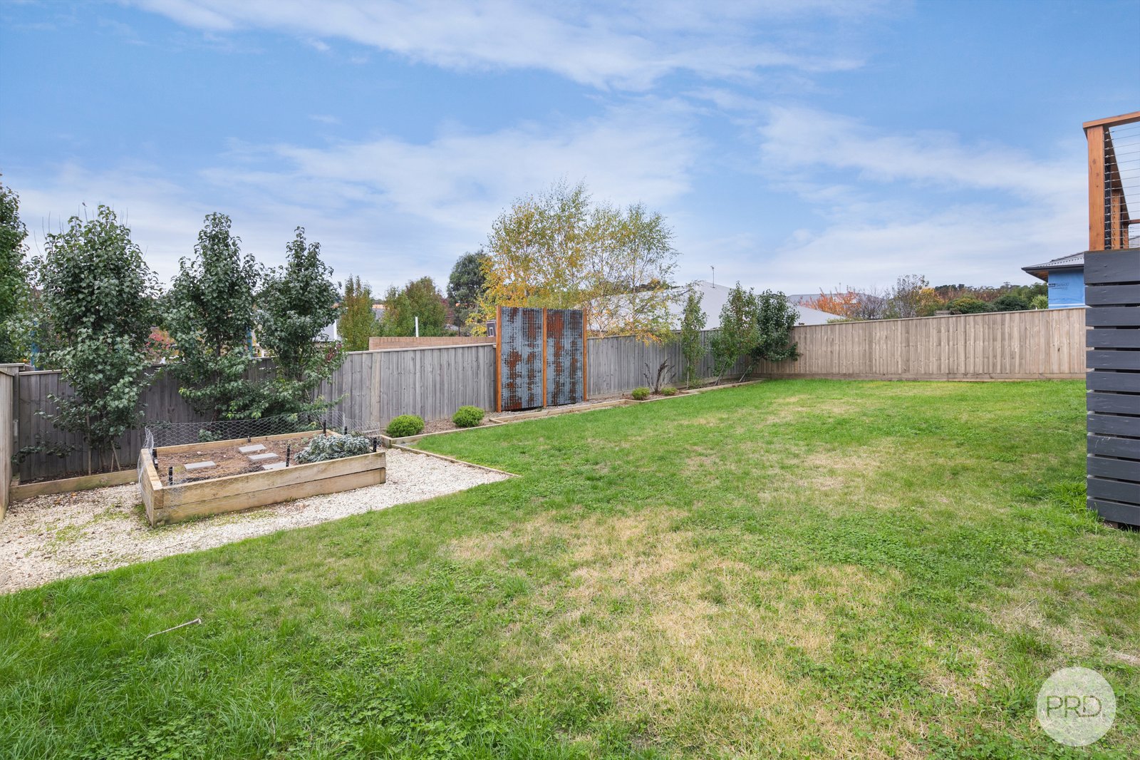 15 Illana Street BROWN HILL 14