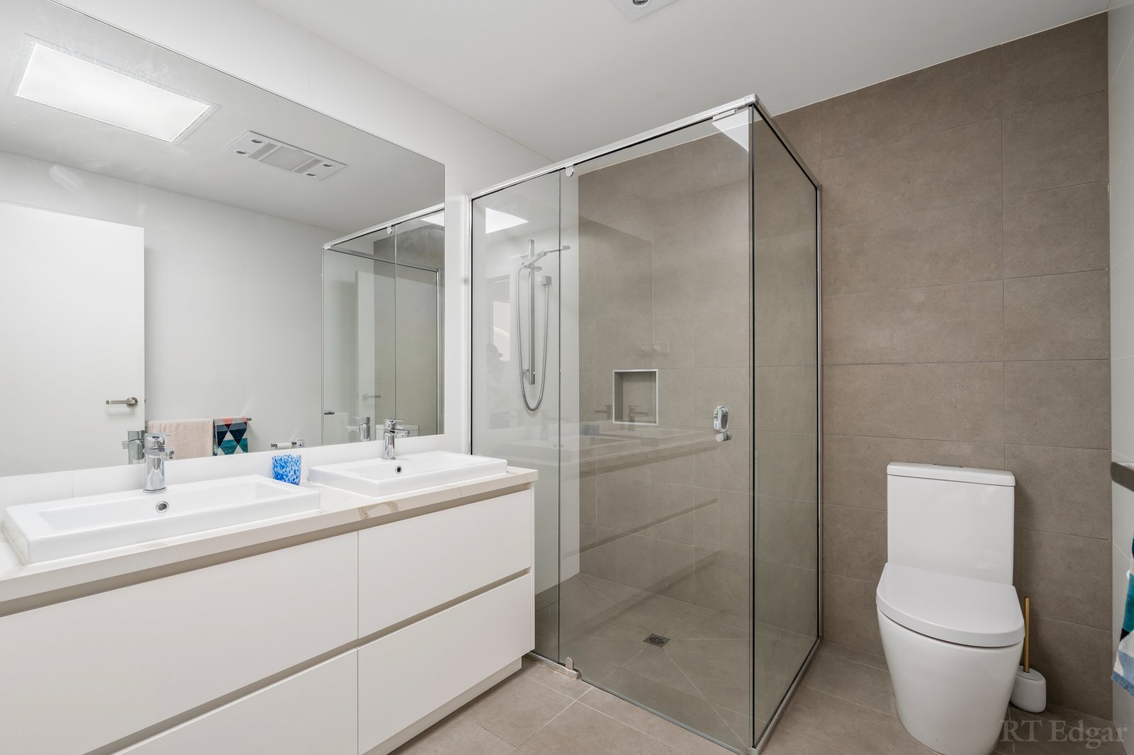 Real Estate and Property in 15 Ipanema Parade, Point Lonsdale, VIC