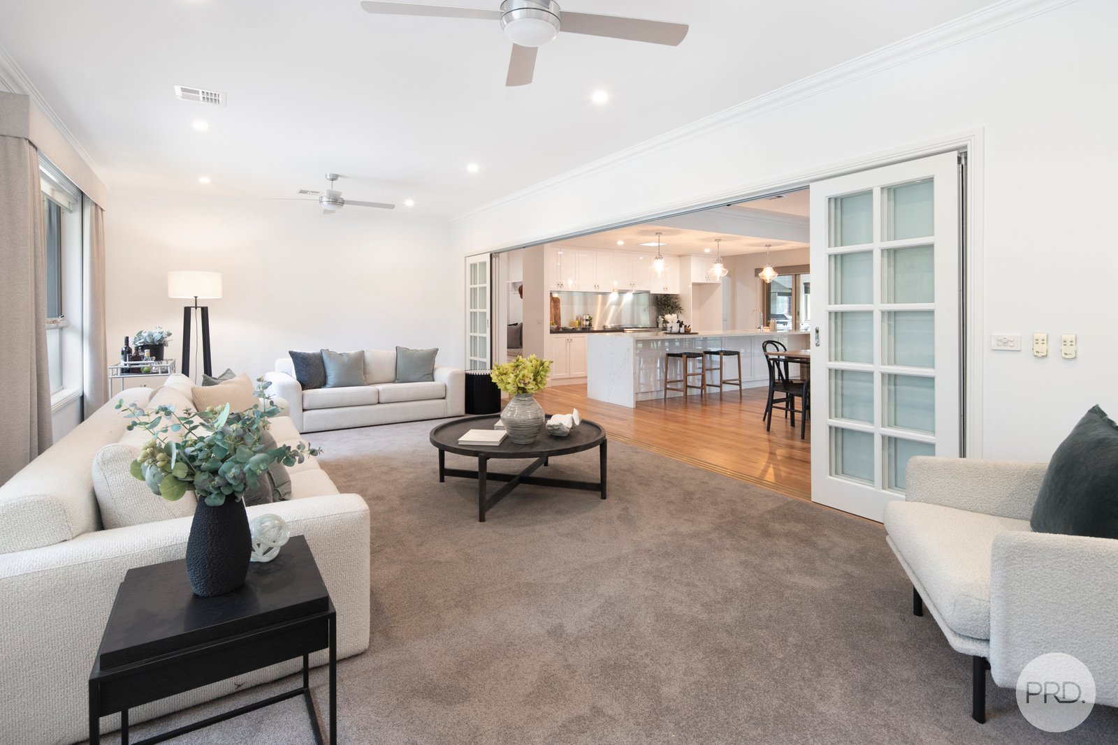 15 Jacksons Road WARRENHEIP 11