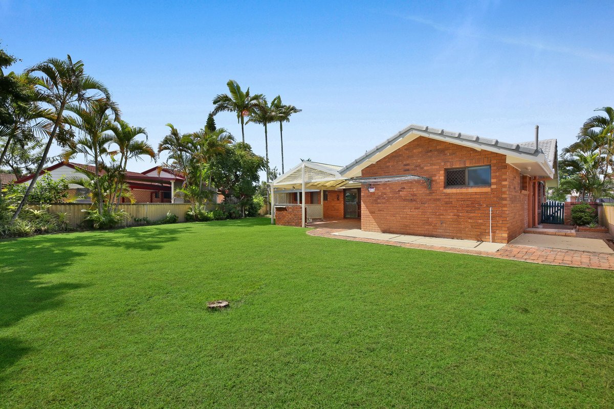 15 Japonica Drive Palm Beach 21