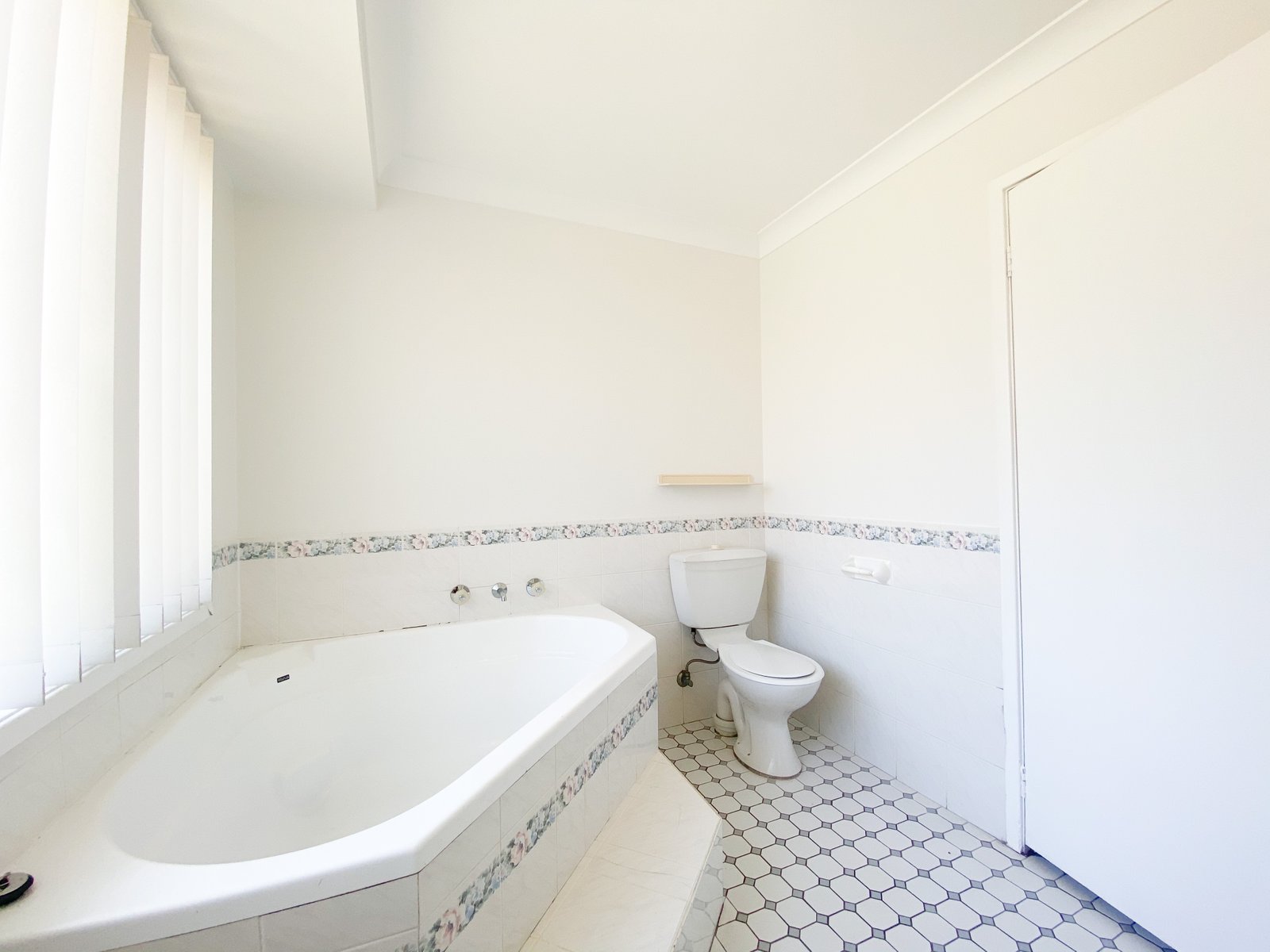 15 Jellicoe Close FINGAL BAY 14