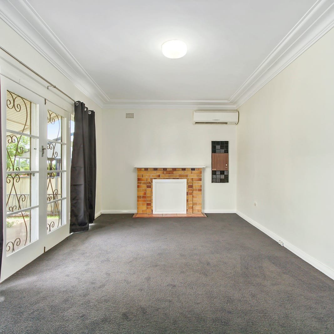 15 Jill Street SOUTH TAMWORTH 4