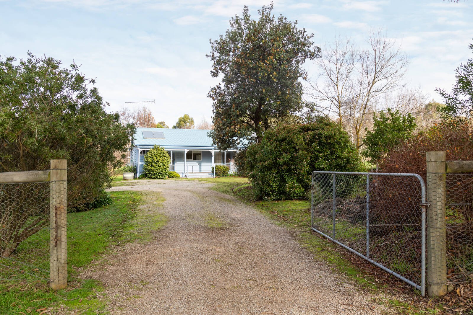 Real Estate and Property in 15 Jim Road, Newham, VIC