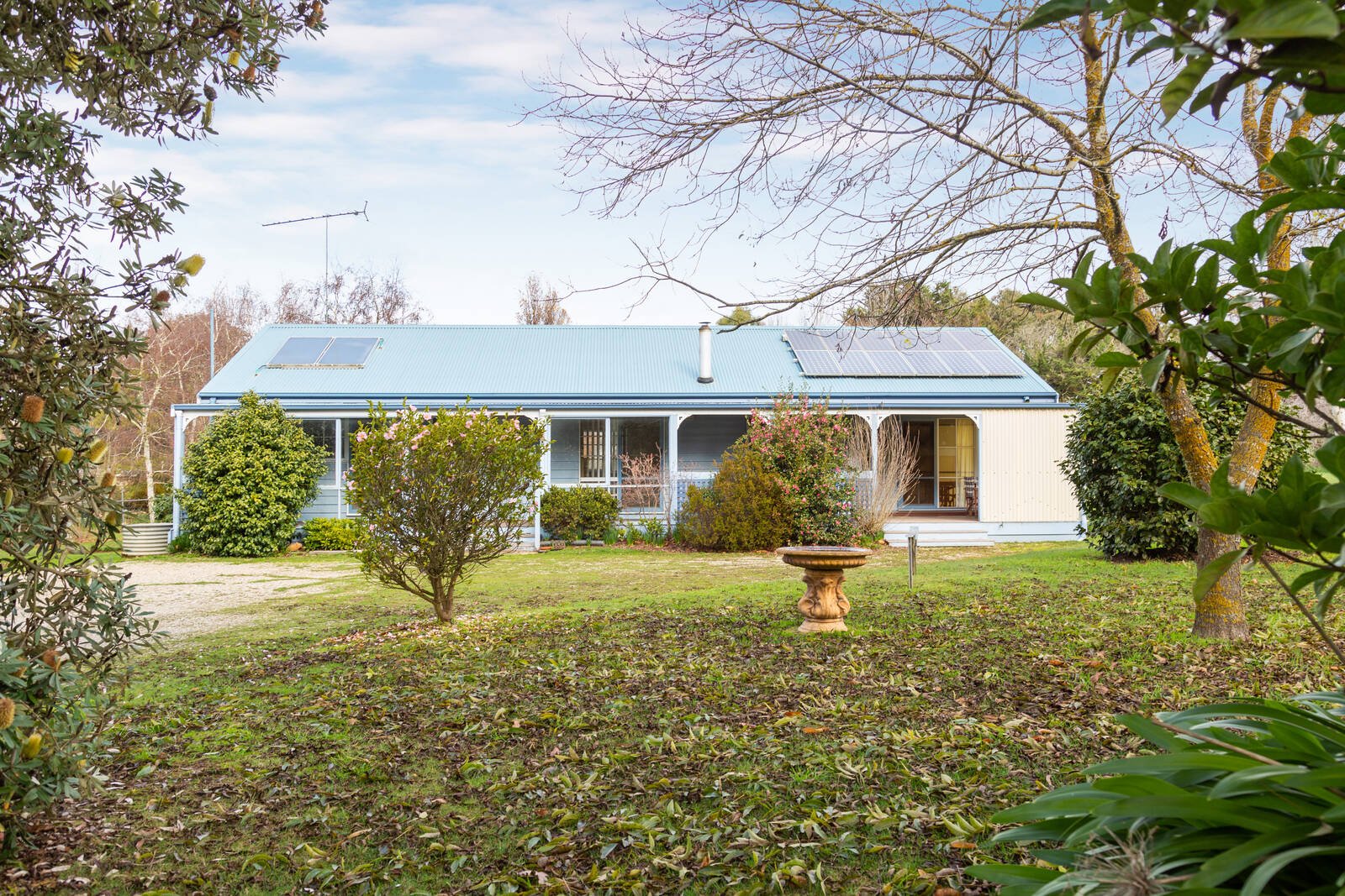 Real Estate and Property in 15 Jim Road, Newham, VIC