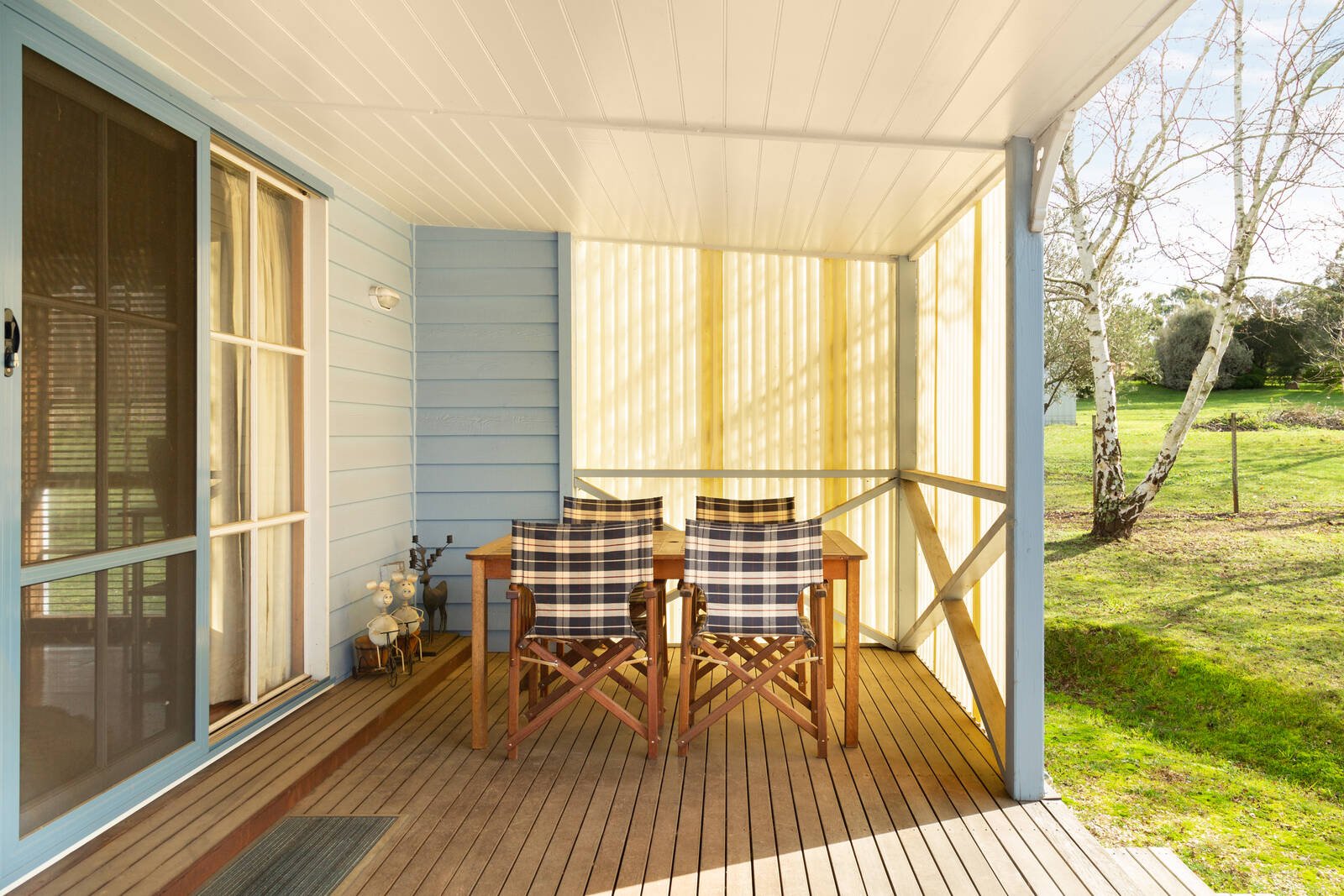 Real Estate and Property in 15 Jim Road, Newham, VIC