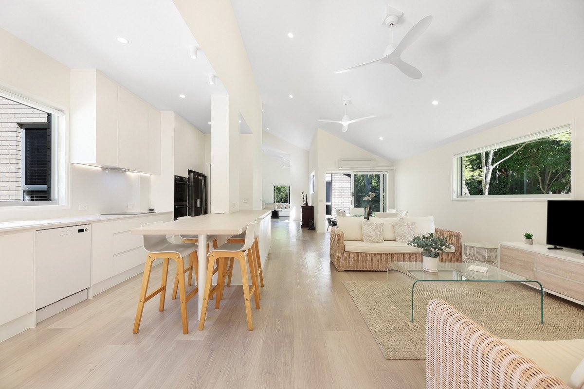 15 Joanne Court Currumbin Valley 3