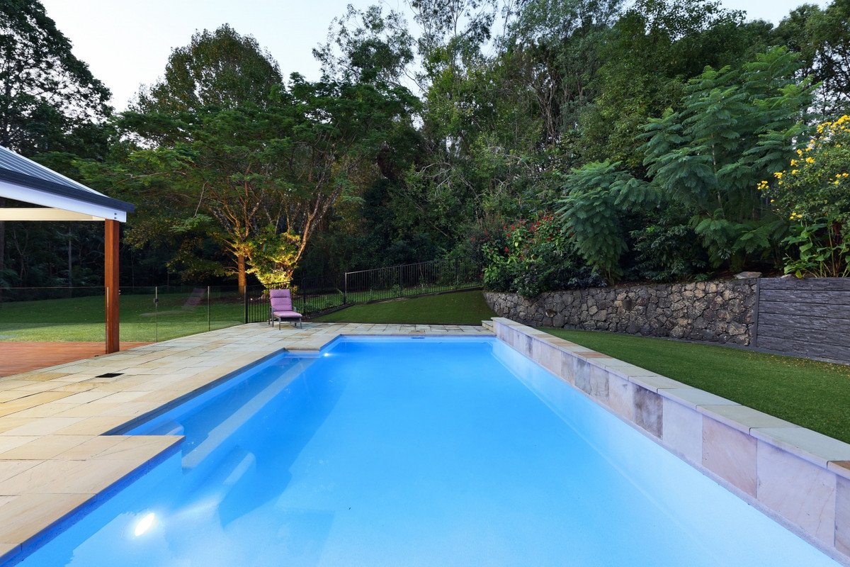 15 Joanne Court Currumbin Valley 18