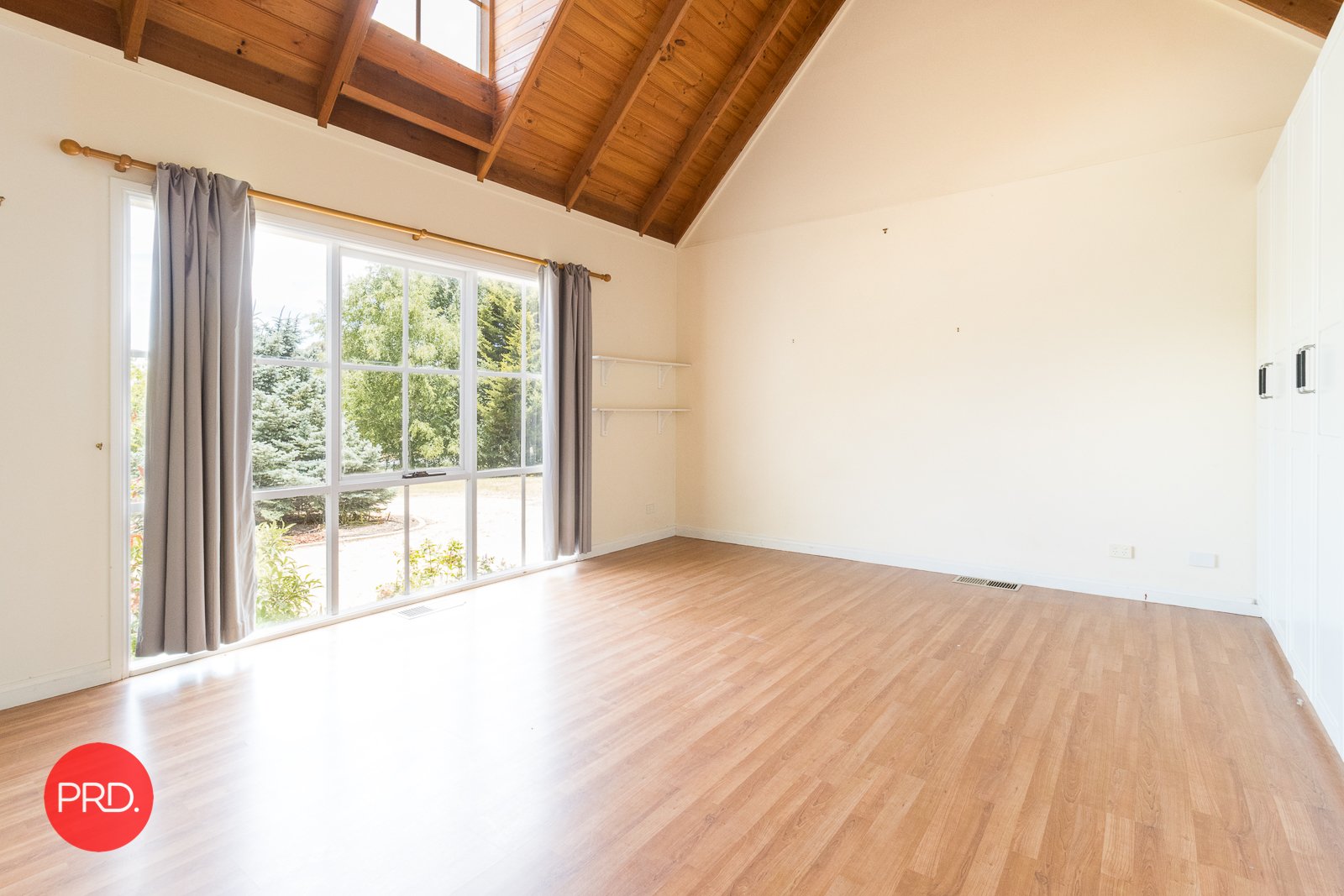 15 John Dwyer Crescent BUNGENDORE 11