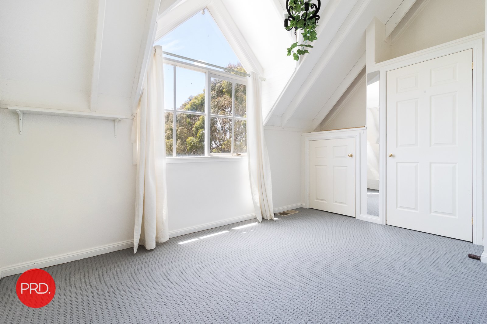 15 John Dwyer Crescent BUNGENDORE 15