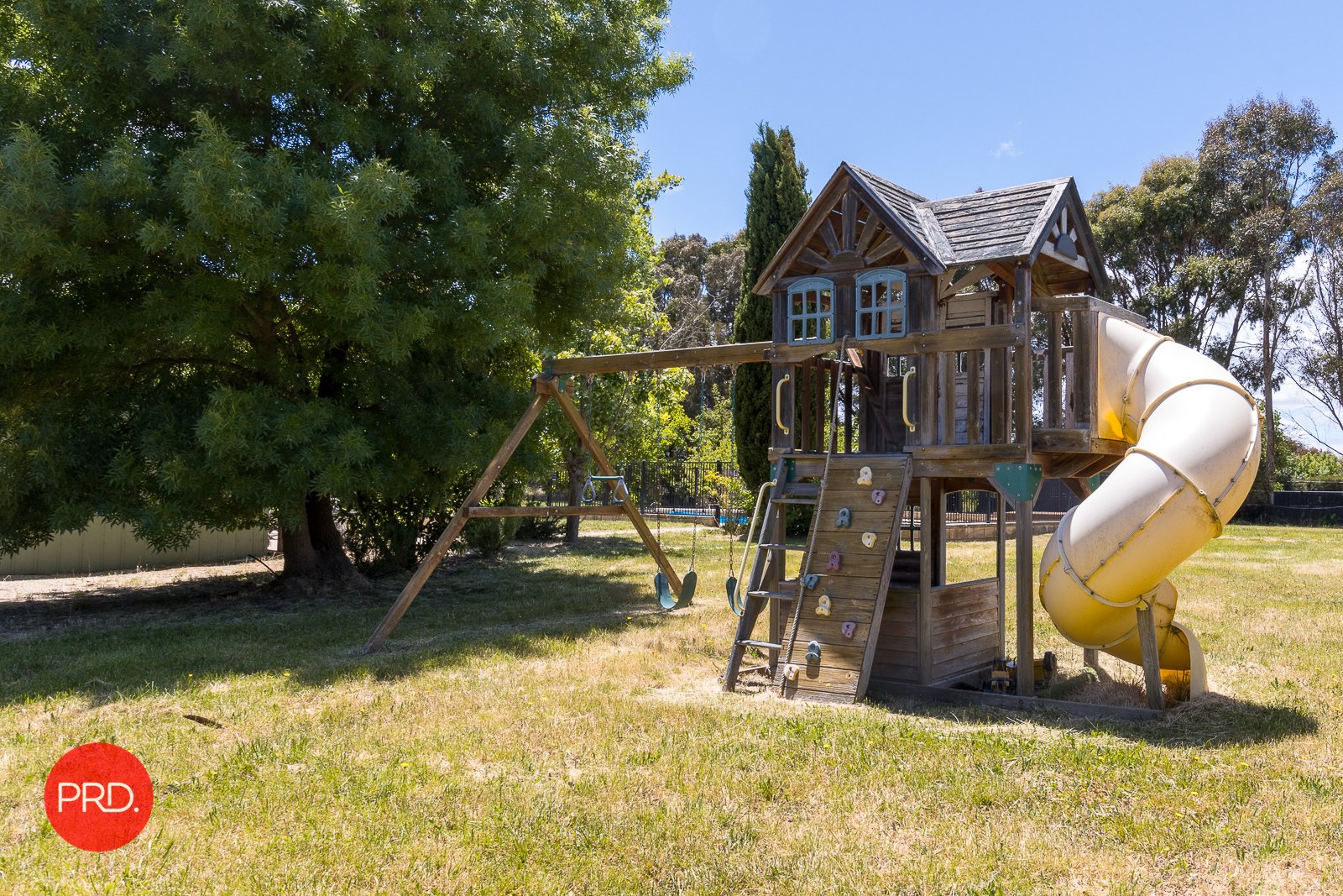 15 John Dwyer Crescent BUNGENDORE 27