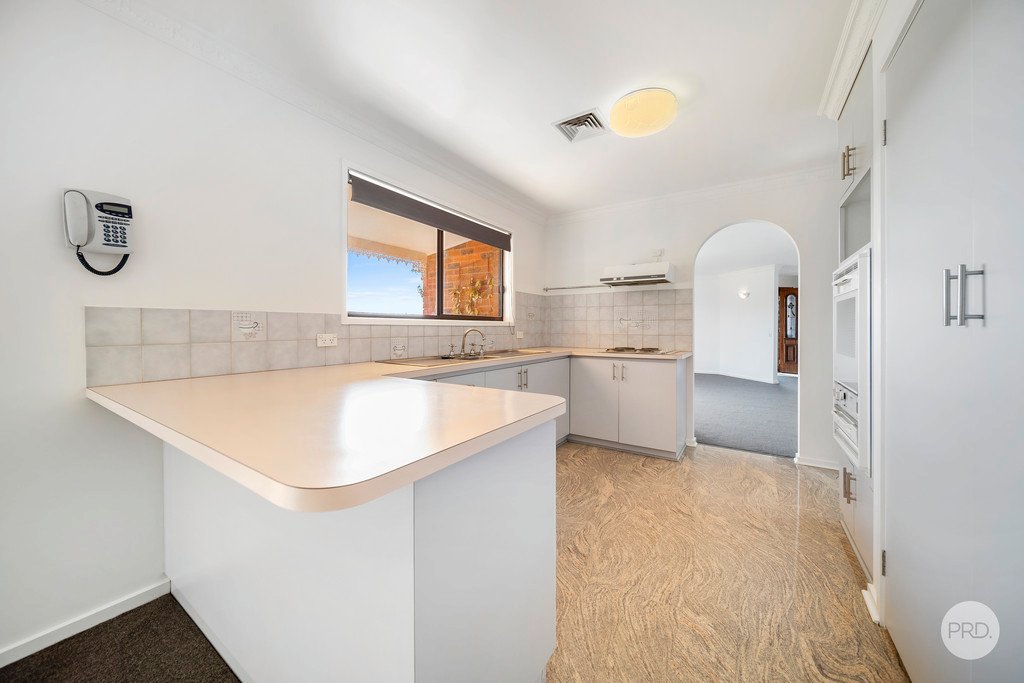 15 John Street KANGAROO FLAT 6
