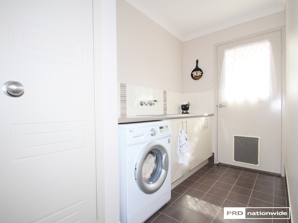 15 John Street SCARNESS 12