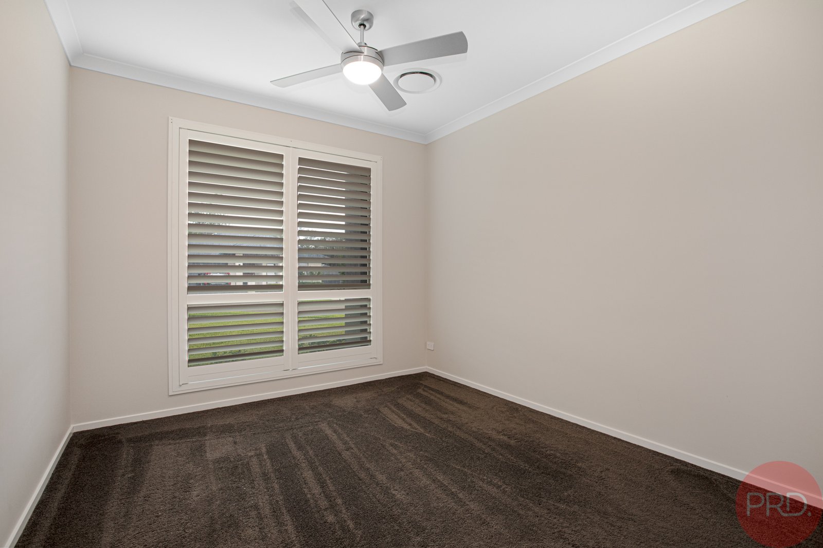 15 Judge Road NORTH ROTHBURY 9