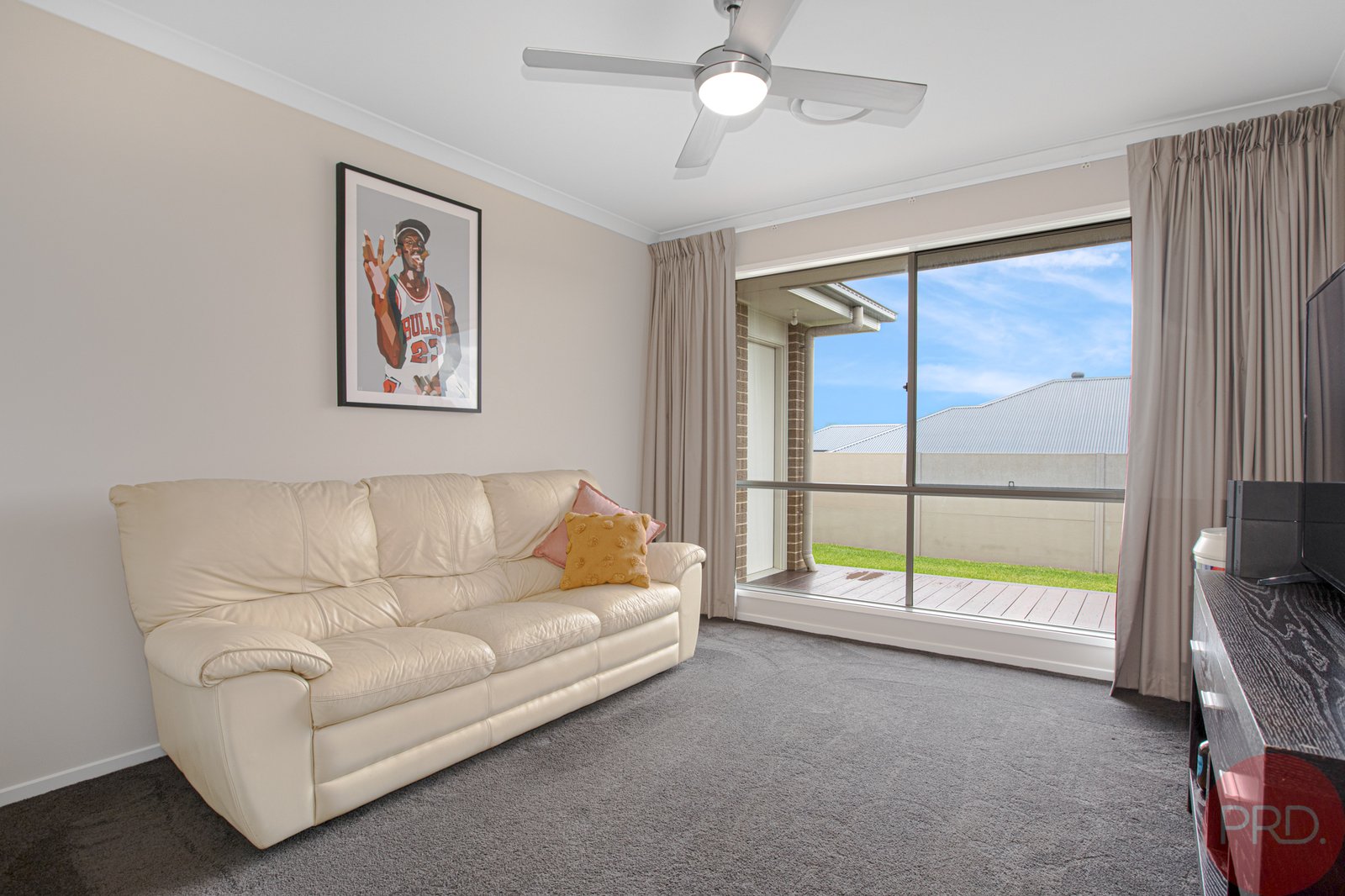 15 Judge Road NORTH ROTHBURY 13