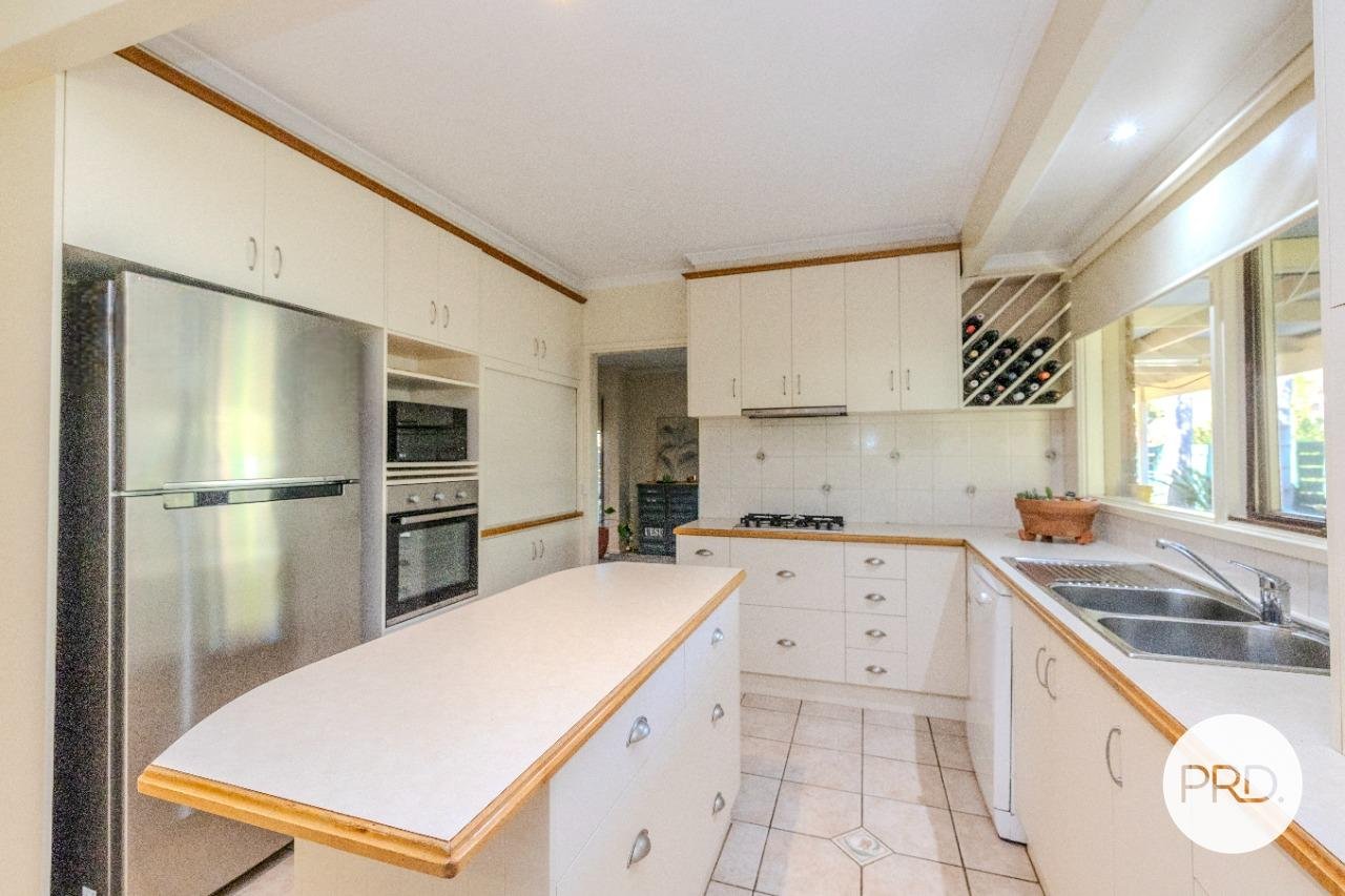 15 Kalimna Drive MILDURA 7