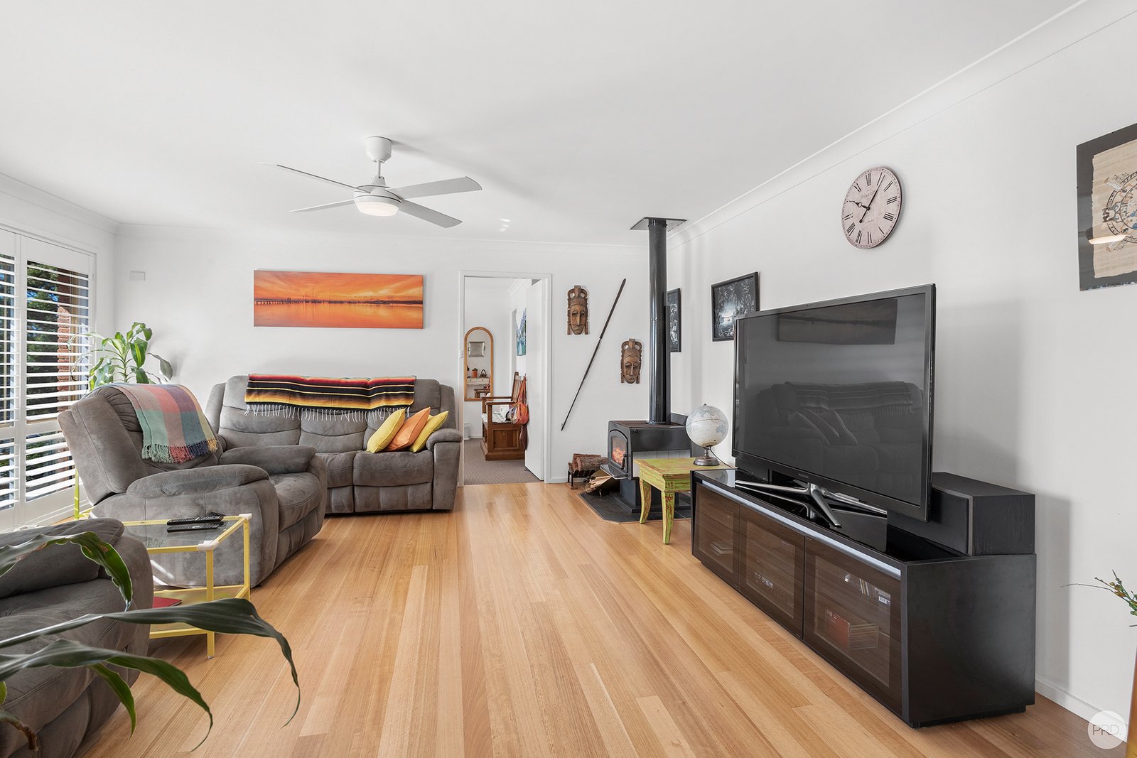 15 Kanimbla Drive SALAMANDER BAY 2