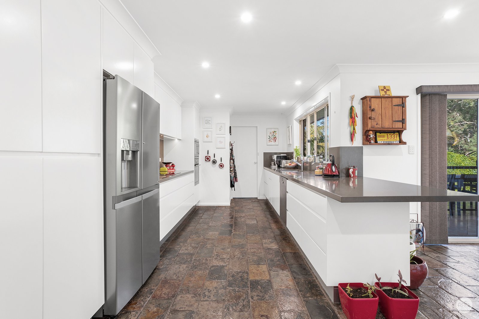 15 Kanimbla Drive SALAMANDER BAY 8