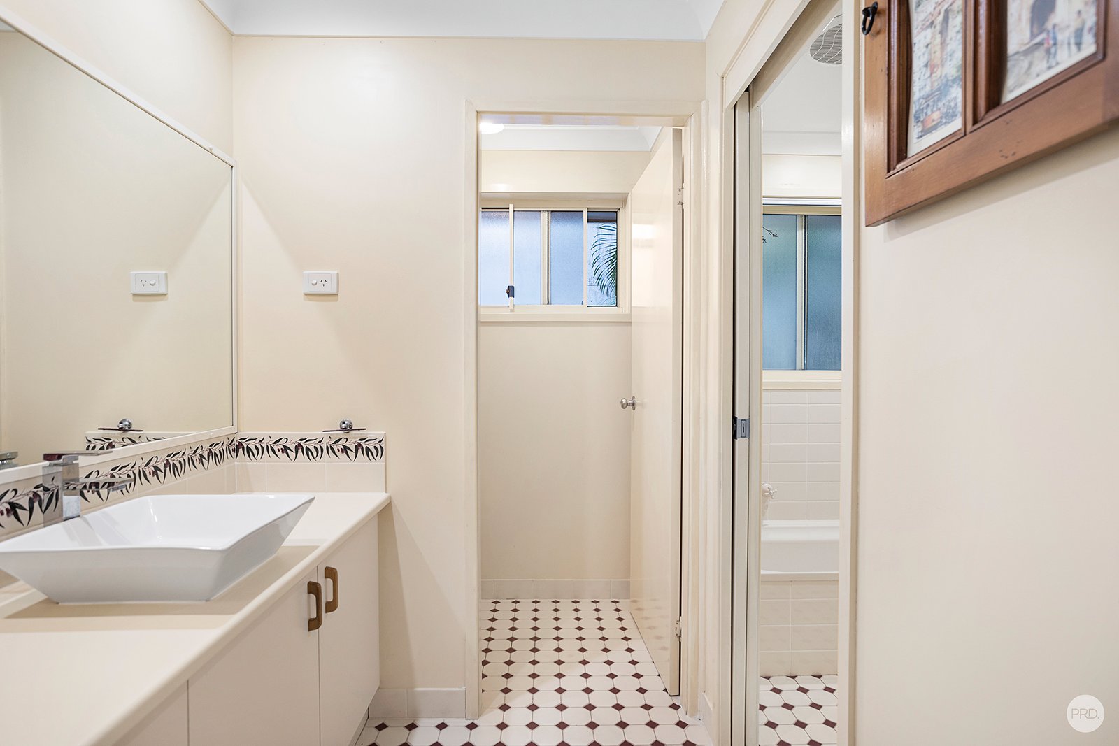 15 Kanimbla Drive SALAMANDER BAY 20