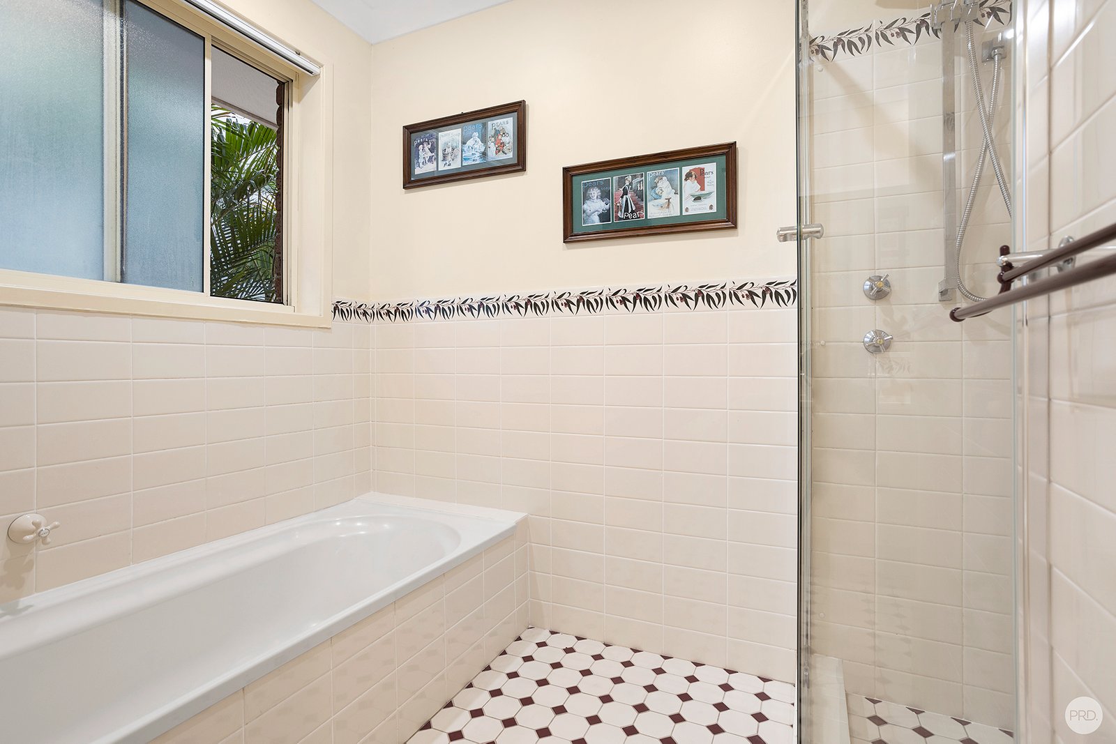 15 Kanimbla Drive SALAMANDER BAY 21