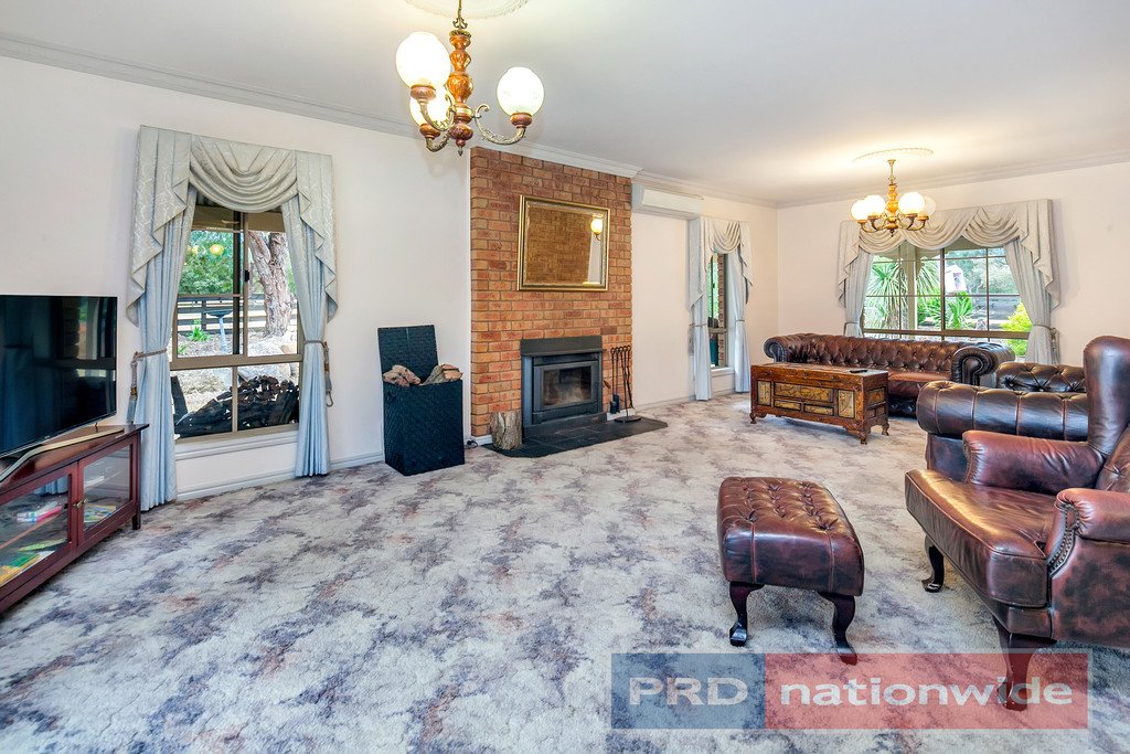 15 Kathleen Court HADDON 7