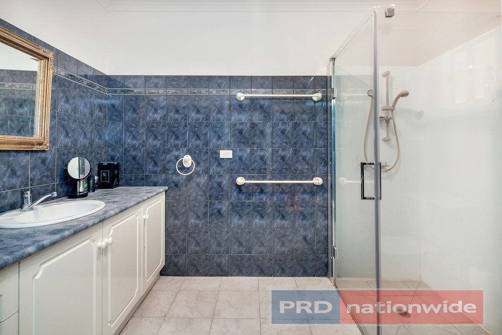 15 Kathleen Court HADDON 11