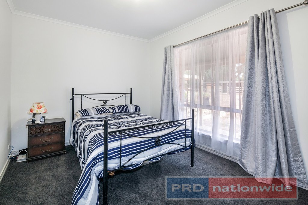 15 Kathleen Court HADDON 12