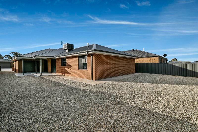 15 Keewong Drive STRATHFIELDSAYE 6