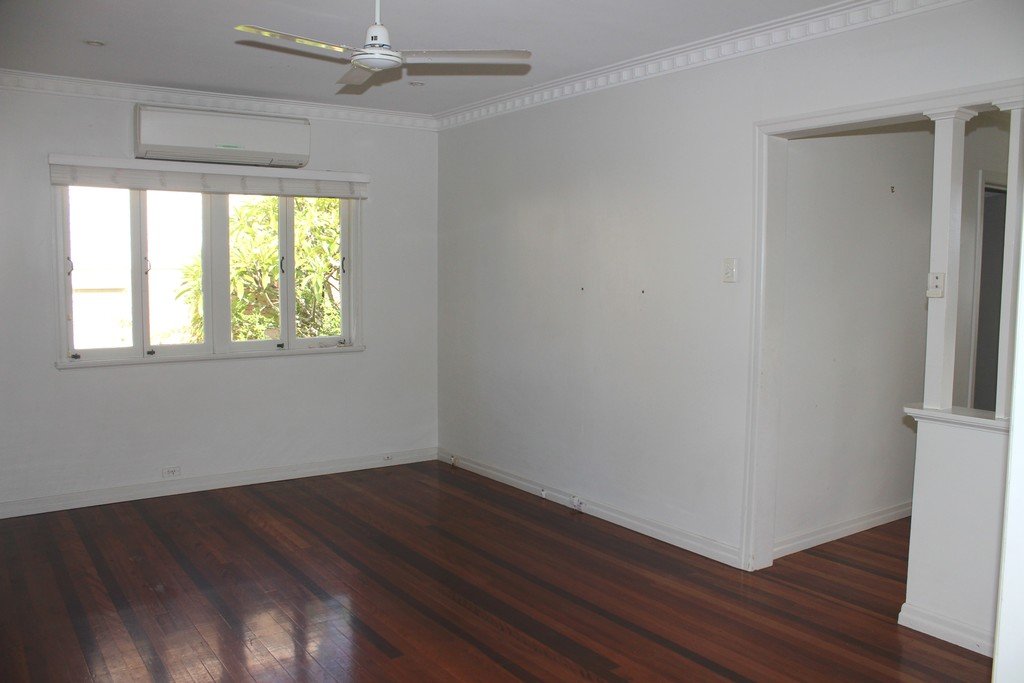 15 Kembla Street WAVELL HEIGHTS 6