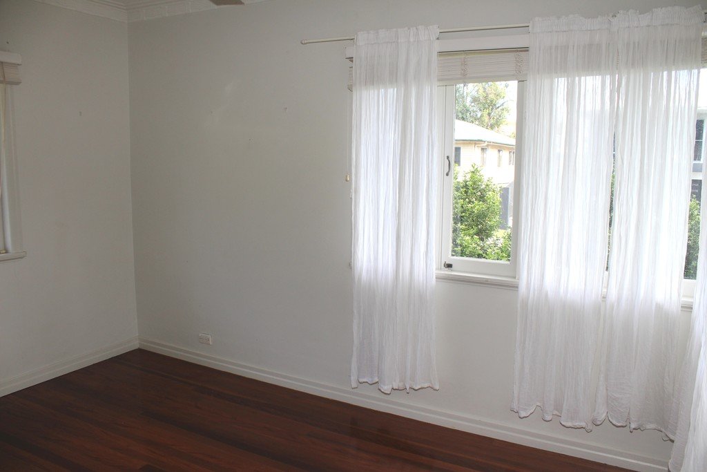 15 Kembla Street WAVELL HEIGHTS 7