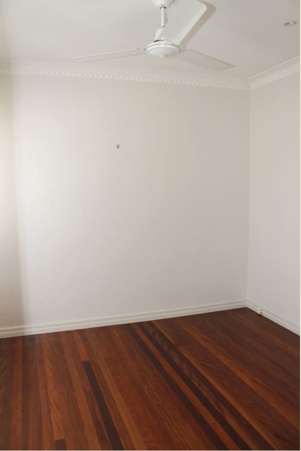 15 Kembla Street WAVELL HEIGHTS 8