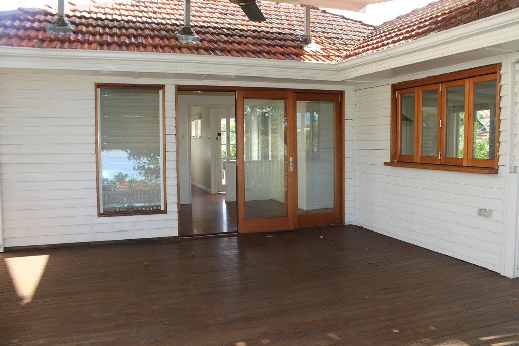 15 Kembla Street WAVELL HEIGHTS 9