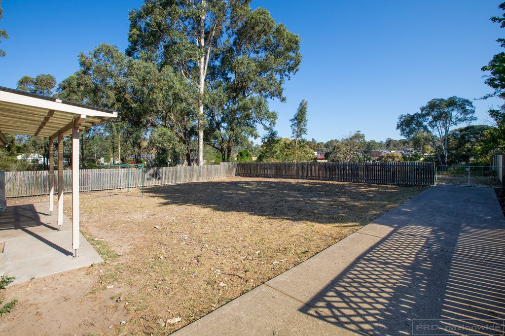 15 Kendall St  BELLBIRD 12