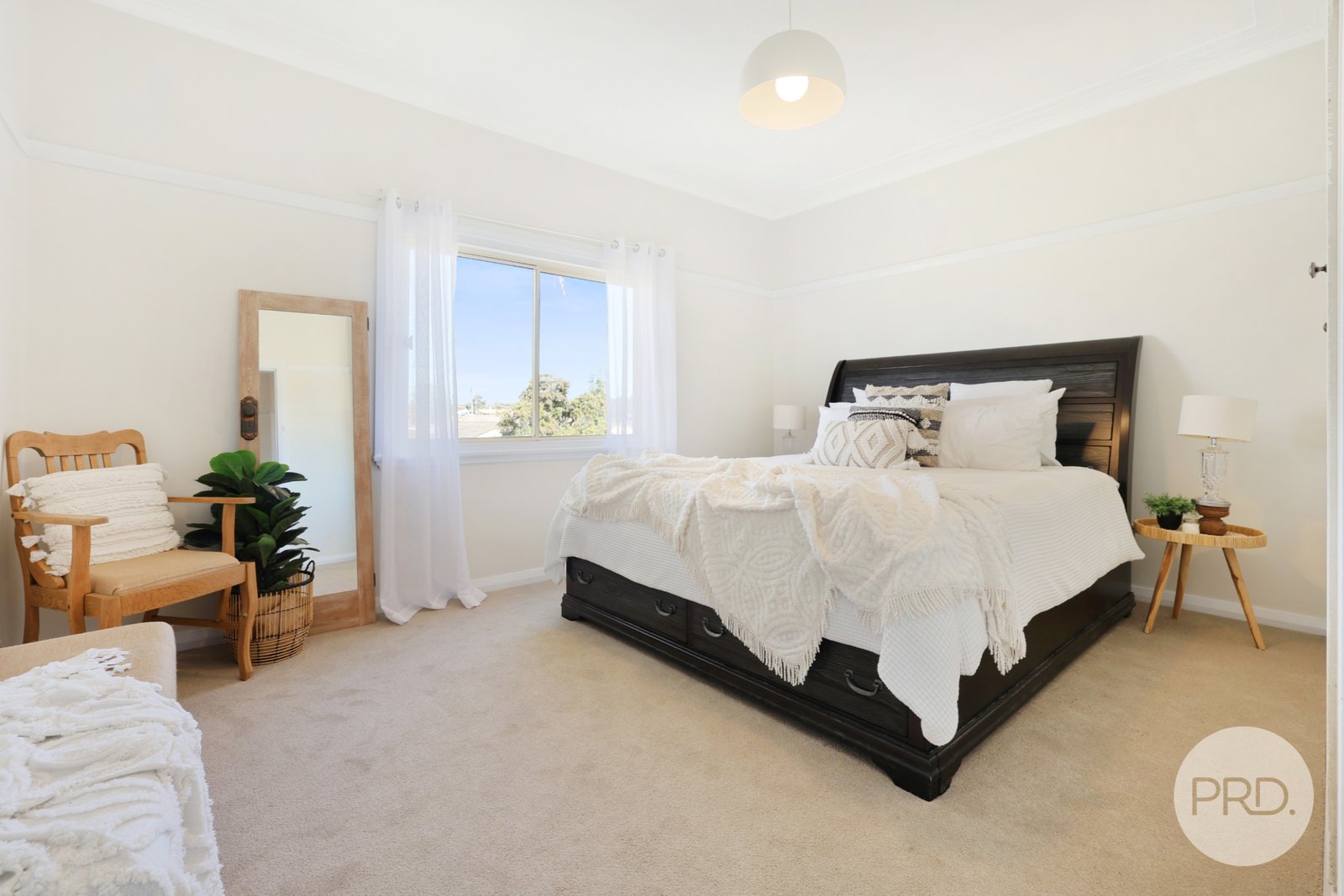 15 Kent Street TAMWORTH 7