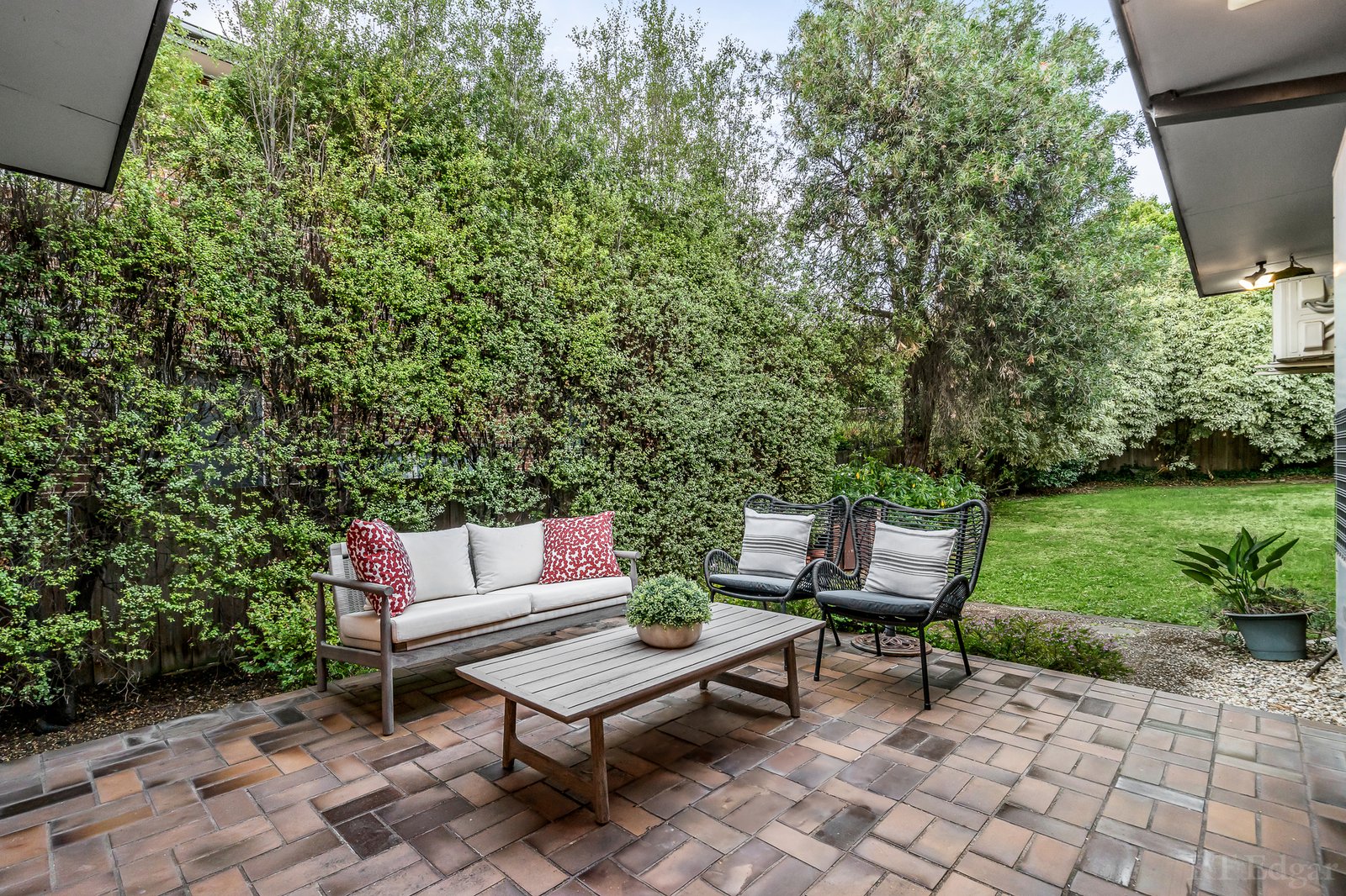 Real Estate and Property in 15 Kerr Crescent, Camberwell, VIC