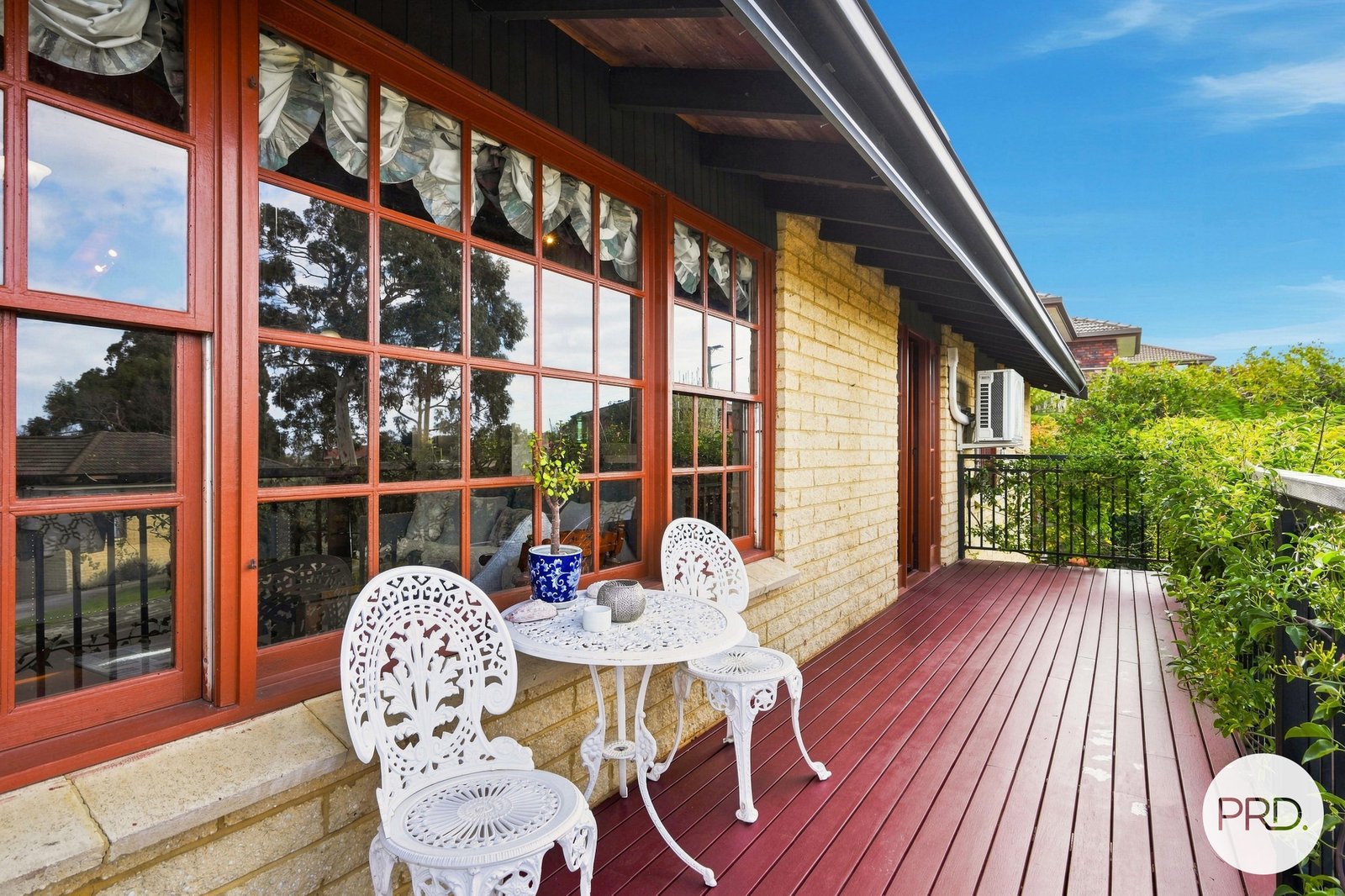 15 Kiama Place BLACKMANS BAY 9