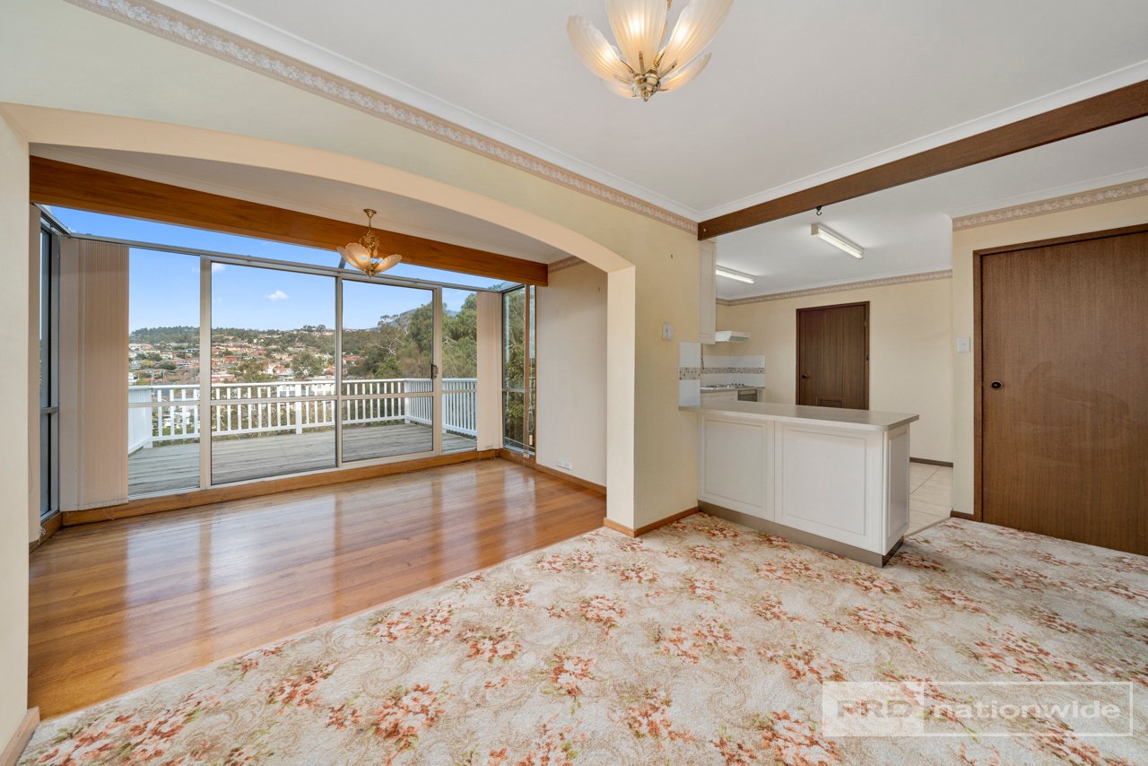 15 Kinarra Crescent CHIGWELL 2