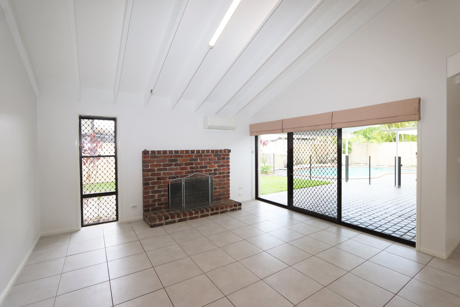 15 Kincardine Drive BENOWA 5
