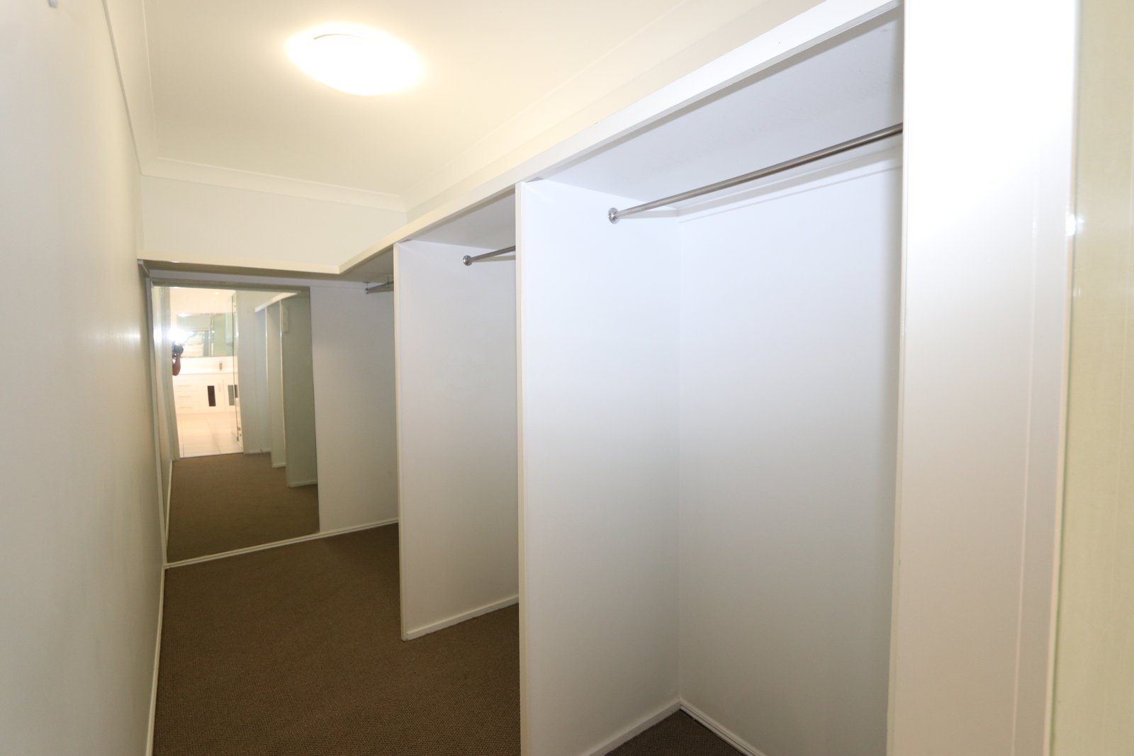 15 Kincardine Drive BENOWA 13