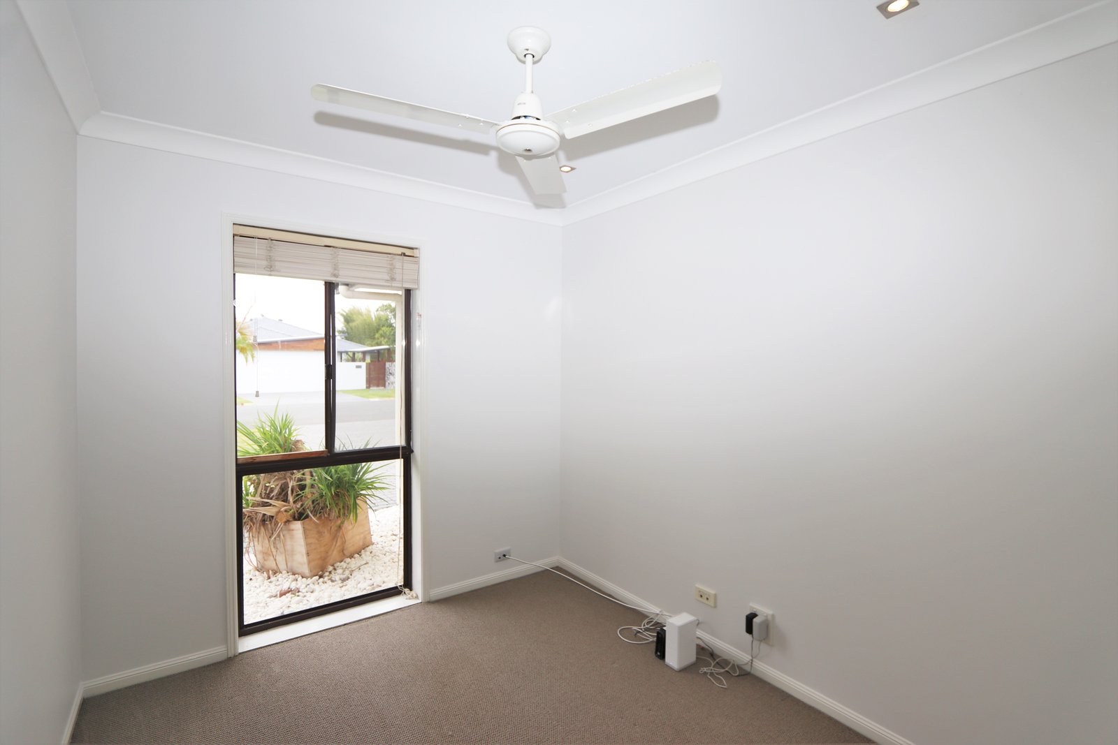 15 Kincardine Drive BENOWA 22